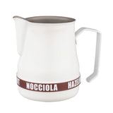 Motta silicone milk ID bracelet for 500ml jugs, labeled “Hazelnut” in English & Italian. Snap-on design for quick, clear milk identification. 